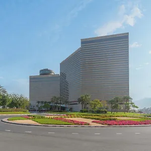 Hyatt Regency - Corniche Hotell